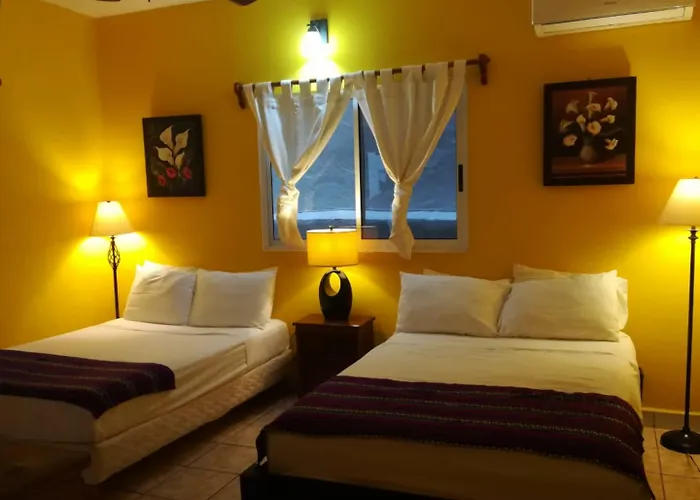 Casa El Moro Hotel Puerto Morelos
