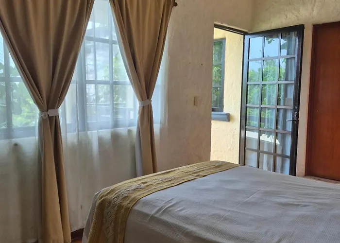 El Moro Hotel
