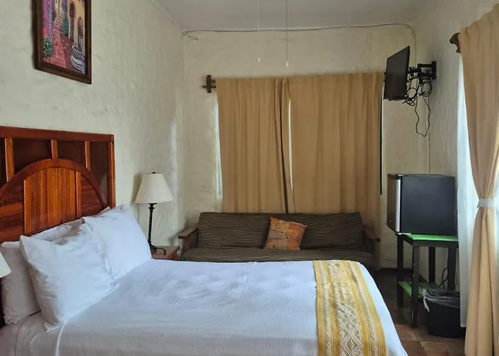 Hotel El Moro 3*